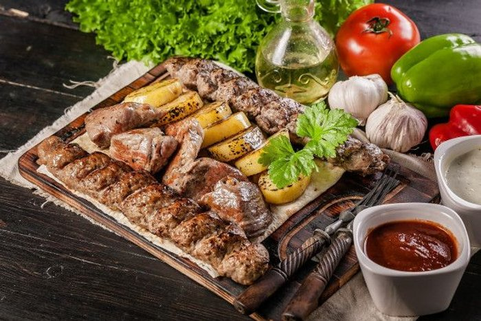 Ассорти из шашлыков (на двоих)